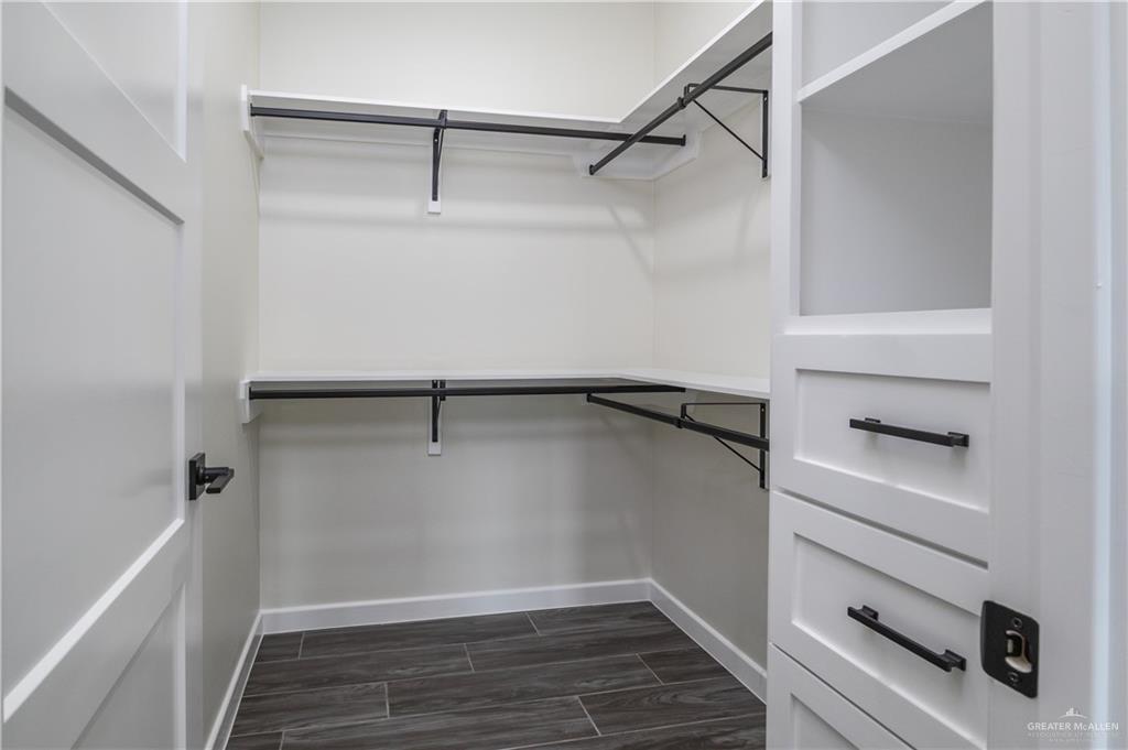 3559 Satelite Street Edinburg, TX 78542 - Photo 11 of 22 a view of an empty walk in closet