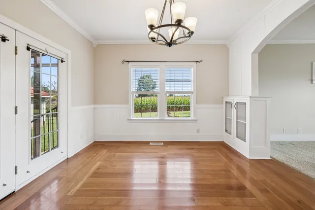 $550,000 | 572 Buntin Mill Road, Cottontown, TN 37048