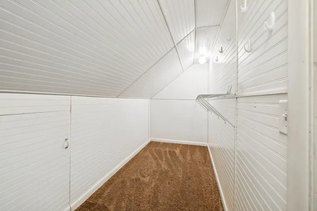 $550,000 | 572 Buntin Mill Road, Cottontown, TN 37048