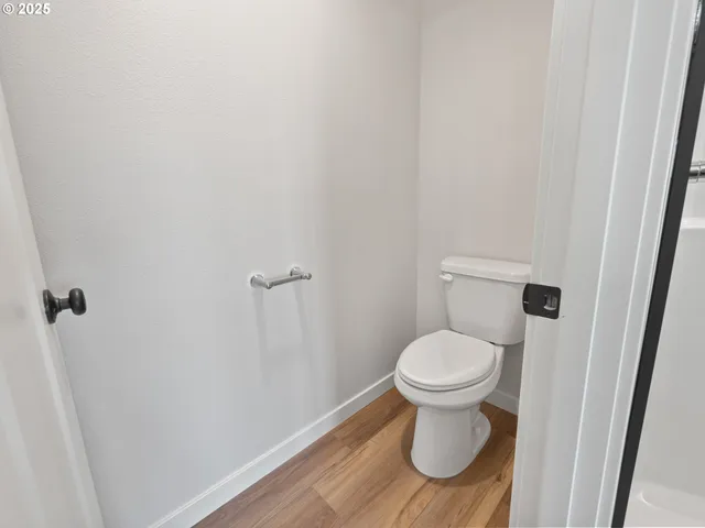 $439,000 | 1496 Southeast Marine Avenue, Lincoln City, OR 97367