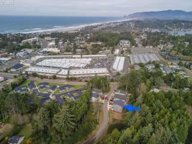 $439,000 | 1496 Southeast Marine Avenue, Lincoln City, OR 97367