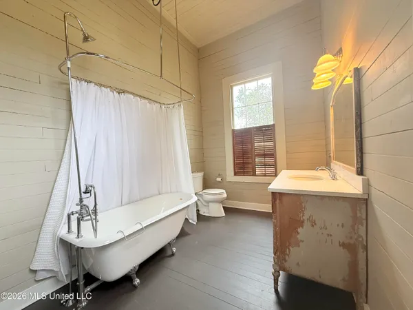 $450,000 | 506 South Church Street, Brookhaven, MS 39601