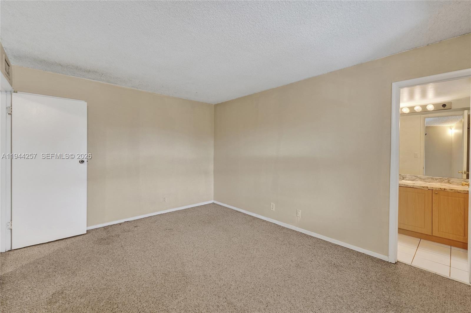 505 South Pine Island Road, Unit 405B Plantation, FL 33324 - Photo 18 of 43 a view of an empty room