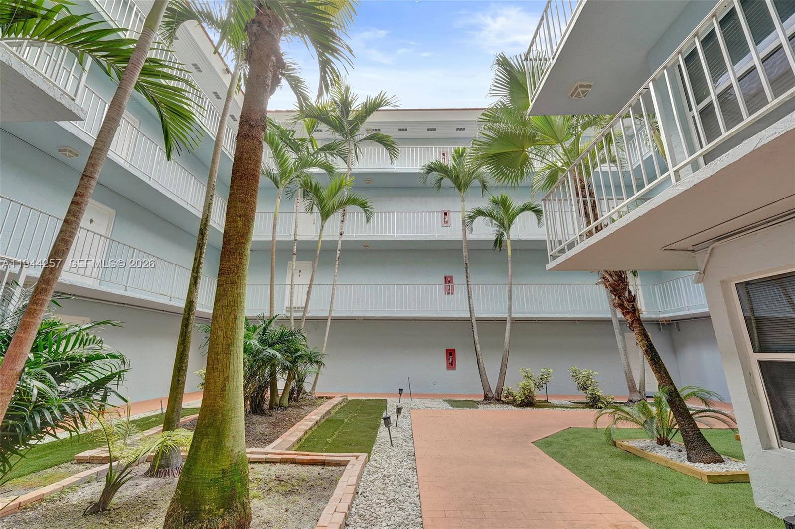 505 South Pine Island Road, Unit 405B Plantation, FL 33324 - Photo 6 of 43 a view of a house with a patio