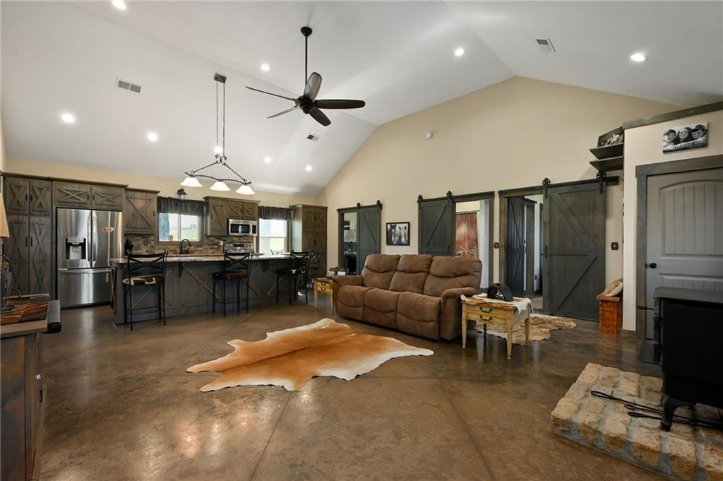 1428 Northwest 325th Road Holden, MO 64040 - Photo 11 of 33