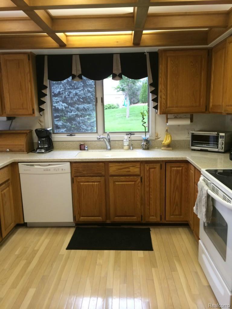 6361 Woodcrest Ridge Clarkston, MI 48346 - Photo 19 of 40 066.jpg