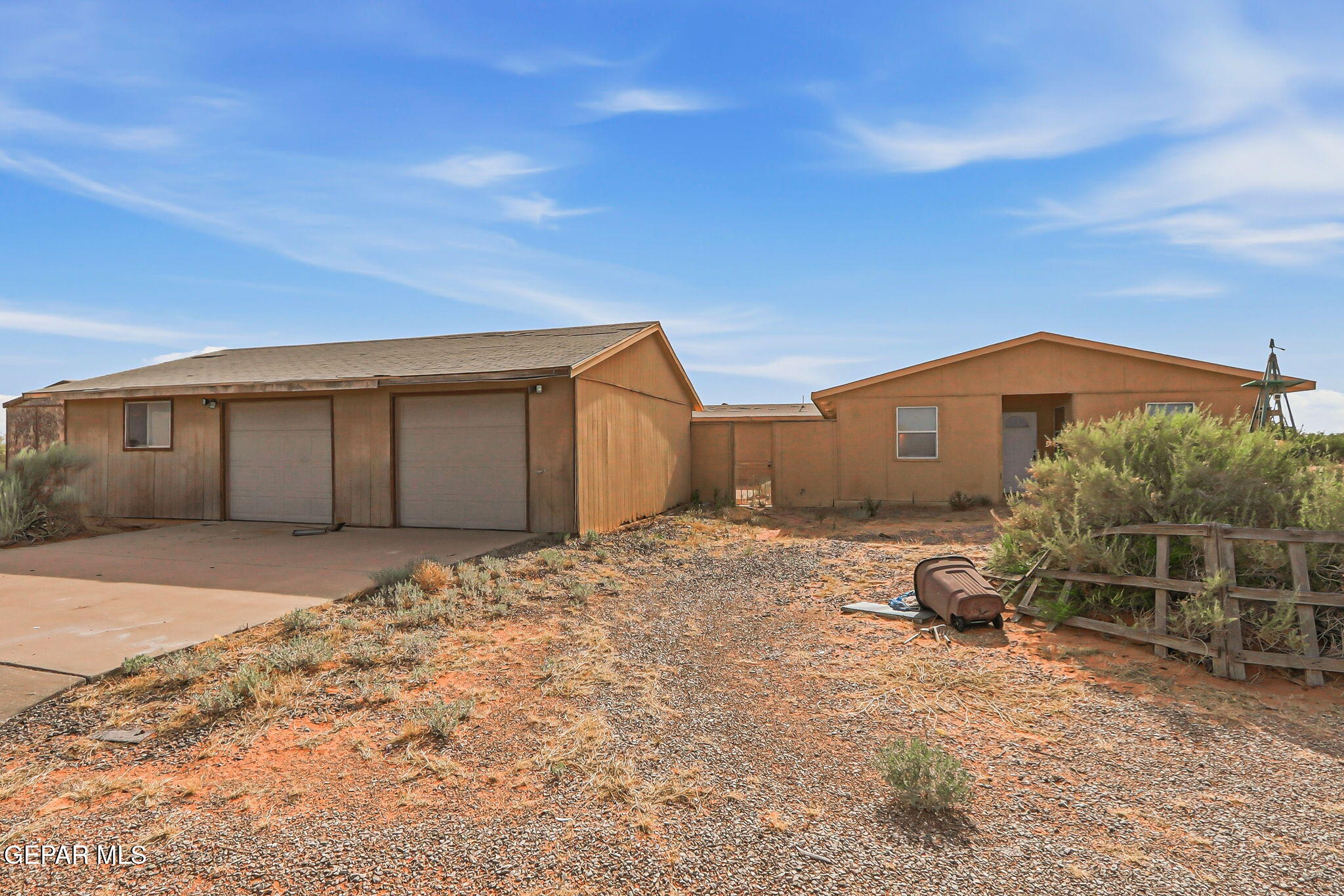 14424 Sam Hawken Road El Paso, TX 79938 - Photo 2 of 51 23-web-or-mls-IMG_1575