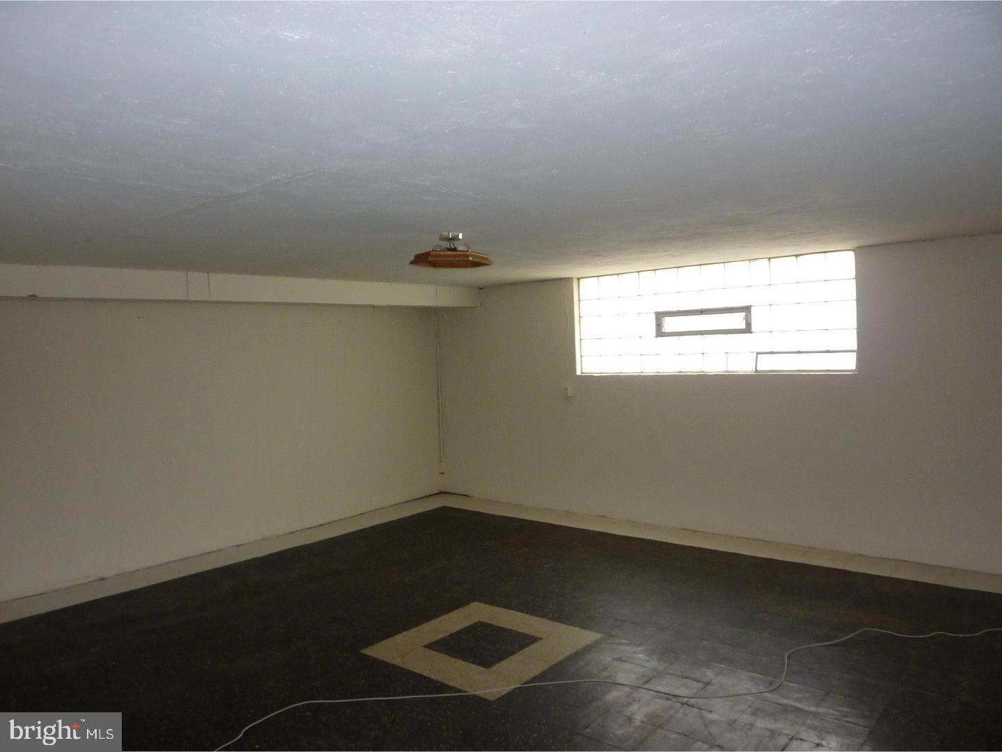 8907 Blue Grass Road Philadelphia, PA 19152 - Photo 17 of 23 Gallery Image 17