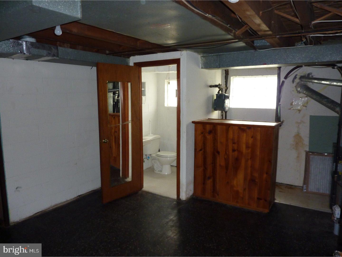8907 Blue Grass Road Philadelphia, PA 19152 - Photo 18 of 23 Gallery Image 18