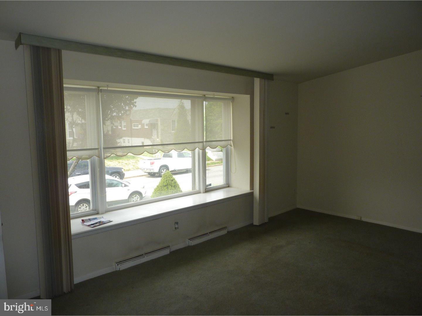 8907 Blue Grass Road Philadelphia, PA 19152 - Photo 6 of 23 Gallery Image 6