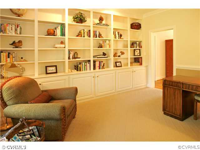 220 Broad St Road Manakin-Sabot, VA 23103 - Photo 6 of 12 Interior Space/Layout - Office