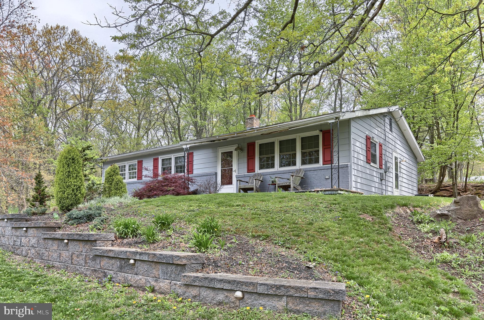 720 Heck Hill Road Lewisberry, PA 17339 - Photo 3 of 37