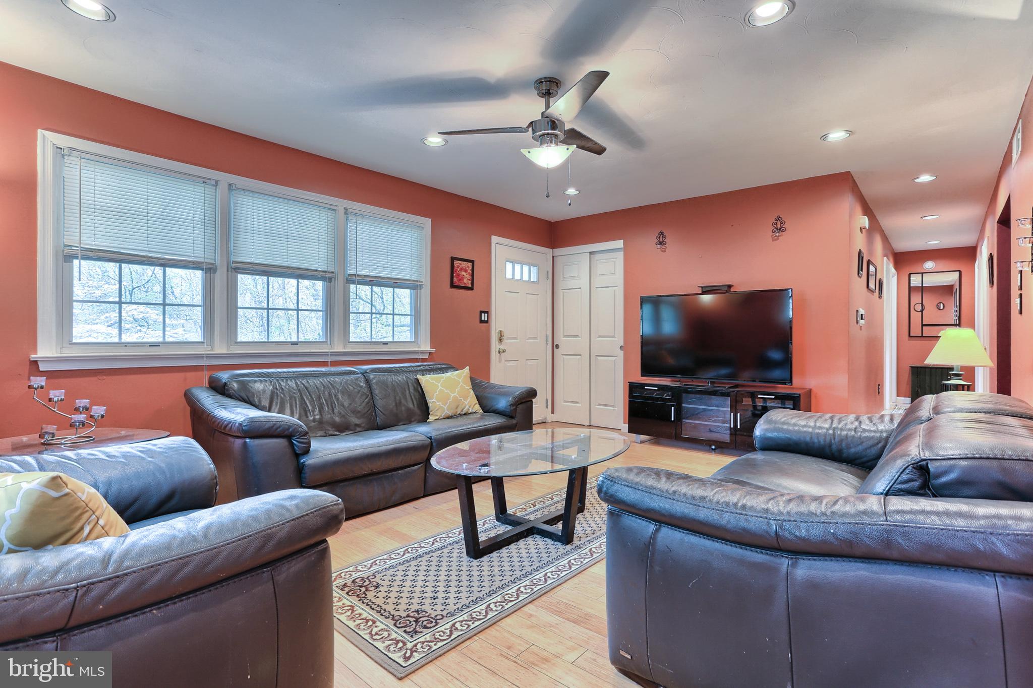 720 Heck Hill Road Lewisberry, PA 17339 - Photo 8 of 37