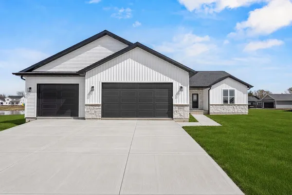 $550,000 | N8842 Killarney Way, Menasha, WI 54952