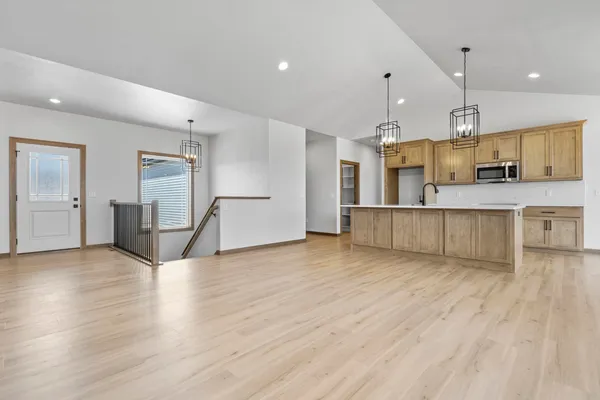 $550,000 | N8842 Killarney Way, Menasha, WI 54952