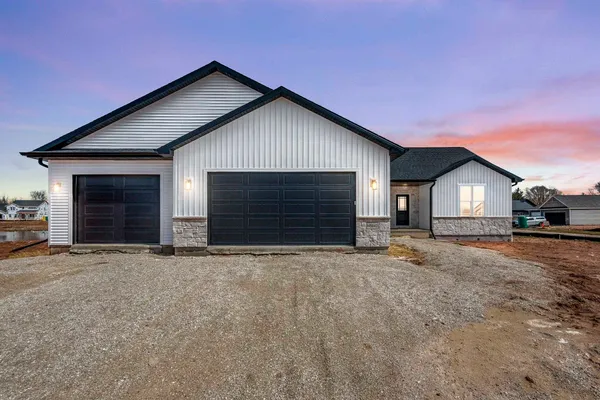 $550,000 | N8842 Killarney Way, Menasha, WI 54952