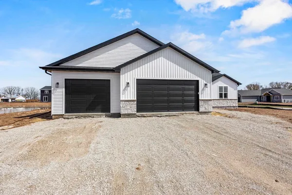 $550,000 | N8842 Killarney Way, Menasha, WI 54952