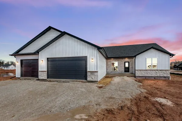 $550,000 | N8842 Killarney Way, Menasha, WI 54952