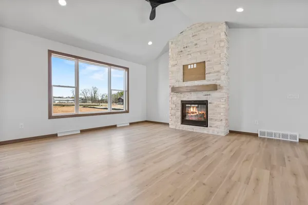 $550,000 | N8842 Killarney Way, Menasha, WI 54952