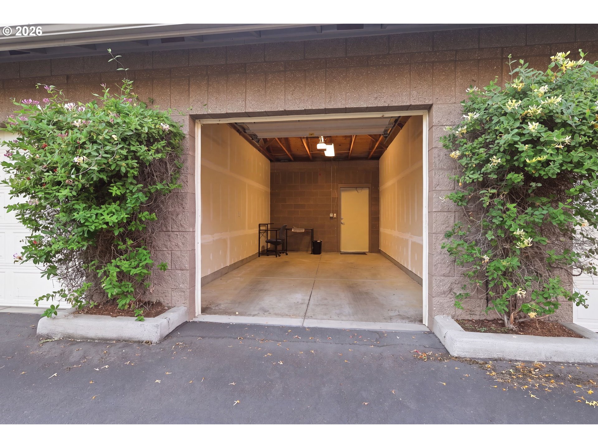 347 Rustic Place, Unit 26 Eugene, OR 97401 - Photo 32 of 42 Gallery Image 32