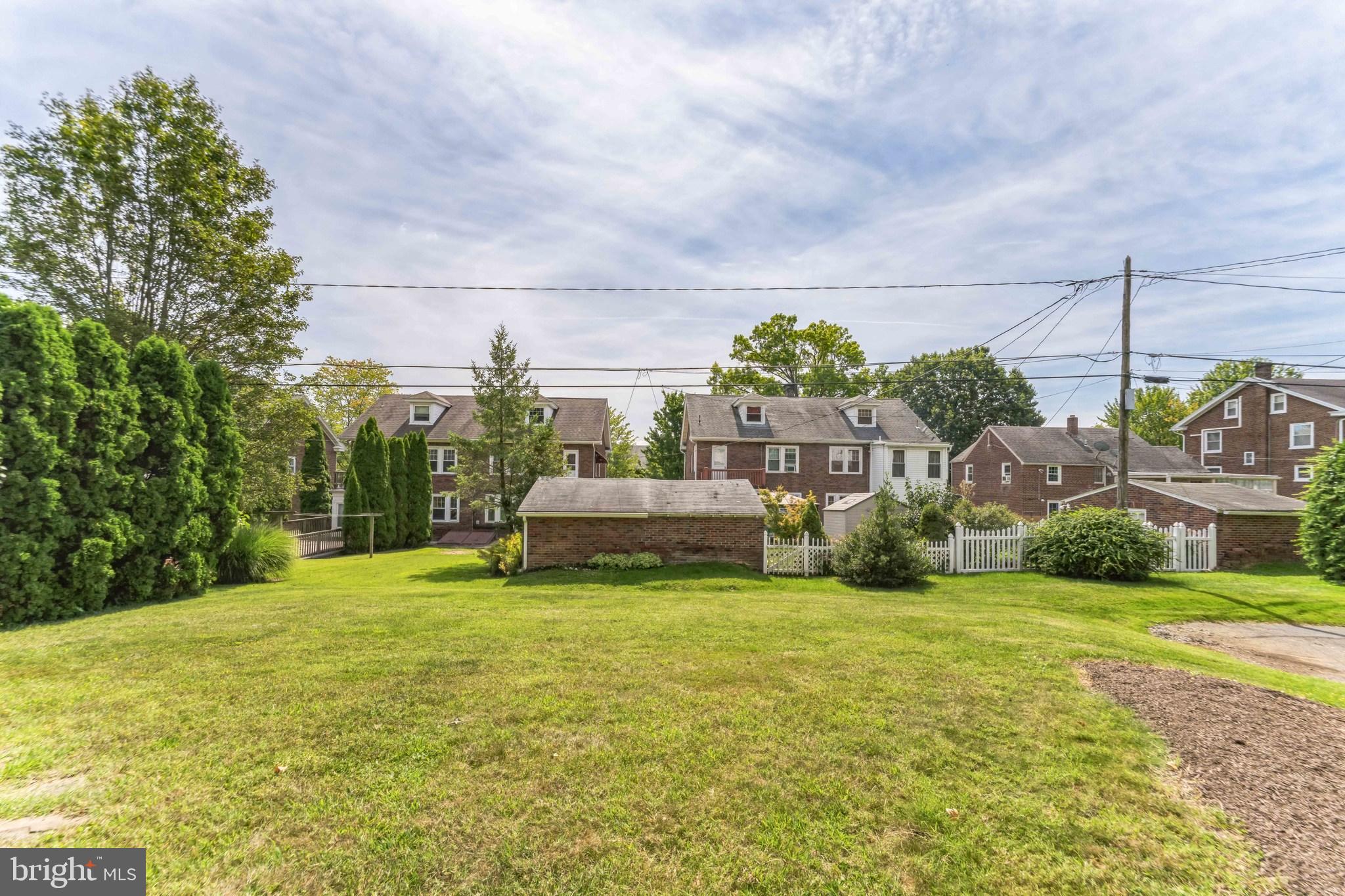 532 Meade Terrace Reading, PA 19607 - Photo 5 of 19 Gallery Image 5