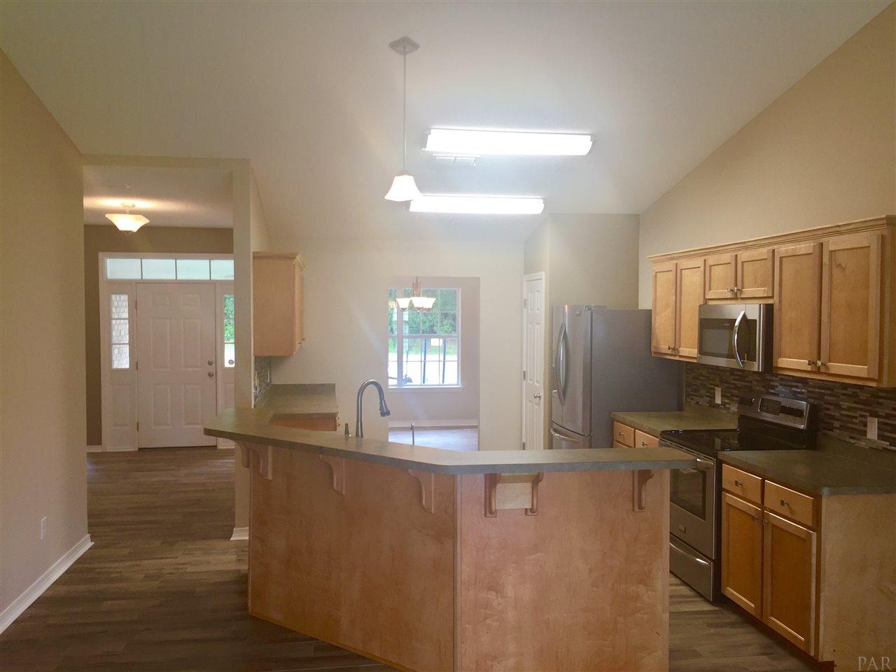 2040 Ziglar Road Cantonment, FL 32533 - Photo 2 of 22 Gallery Image 2