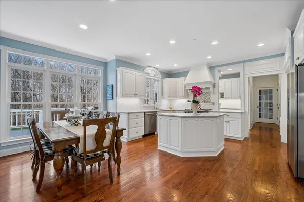 $859,000 | 504 Oxmoor Court, St. Charles, IL 60175