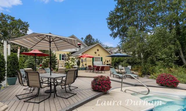 $1,285,000 | 790 Lake Street, Saugatuck, MI 49453