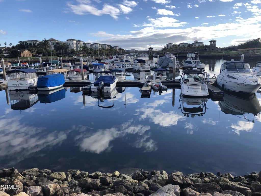 4353 Waterside Lane Oxnard, CA 93035 - Photo 45 of 46