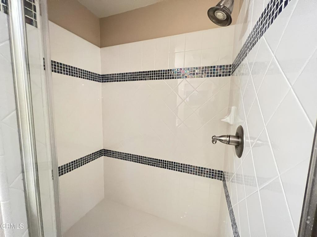 4353 Waterside Lane Oxnard, CA 93035 - Photo 6 of 46