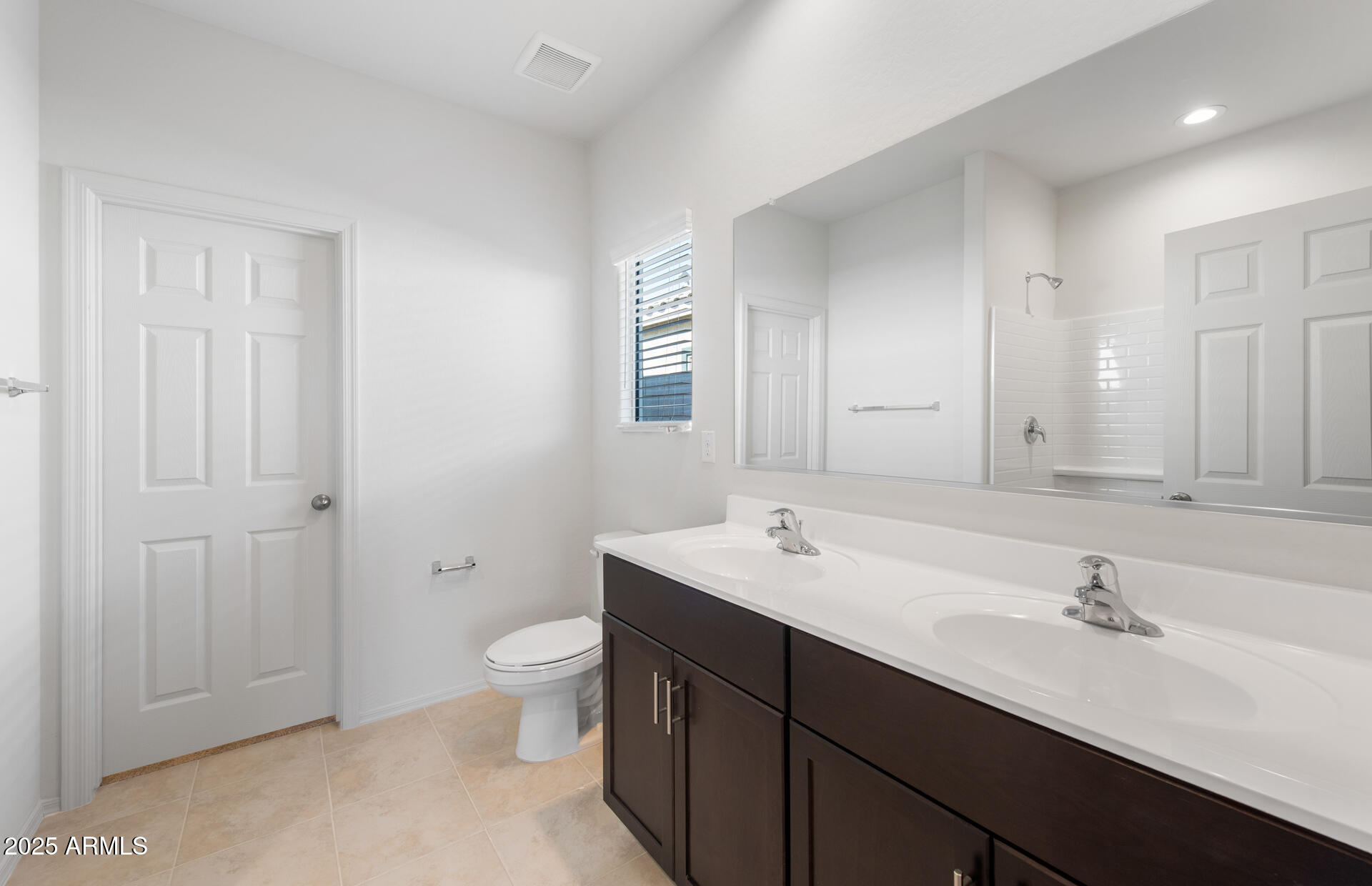 25136 West Romley Road Buckeye, AZ 85326 - Photo 15 of 20 14 - Owner Bathroom