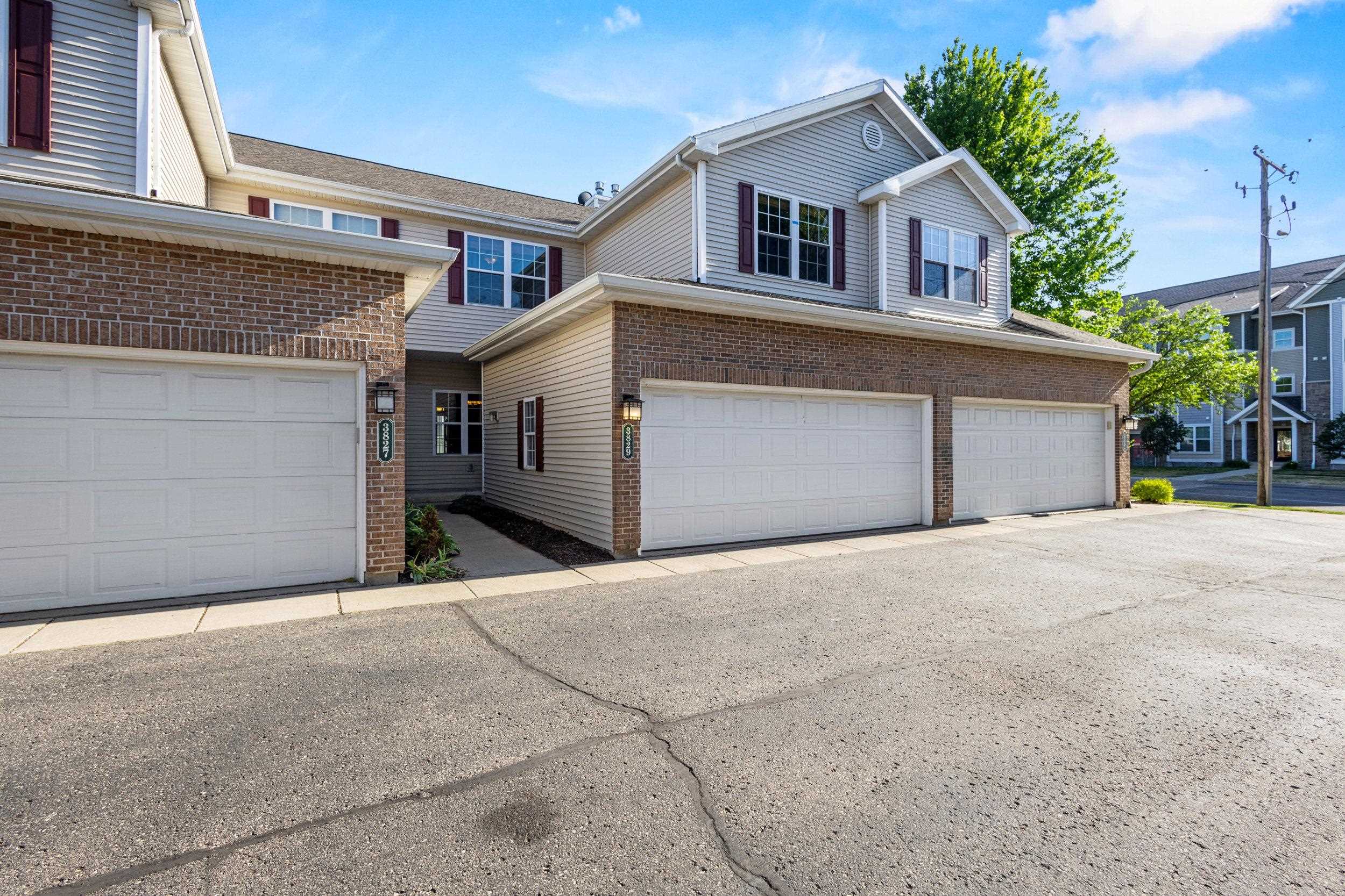 3829 Maple Grove Drive Madison, WI 53719 - Photo 7 of 57