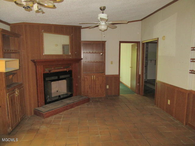 21504 East Adams Road Saucier, MS 39574 - Photo 4 of 21 IMG_1656