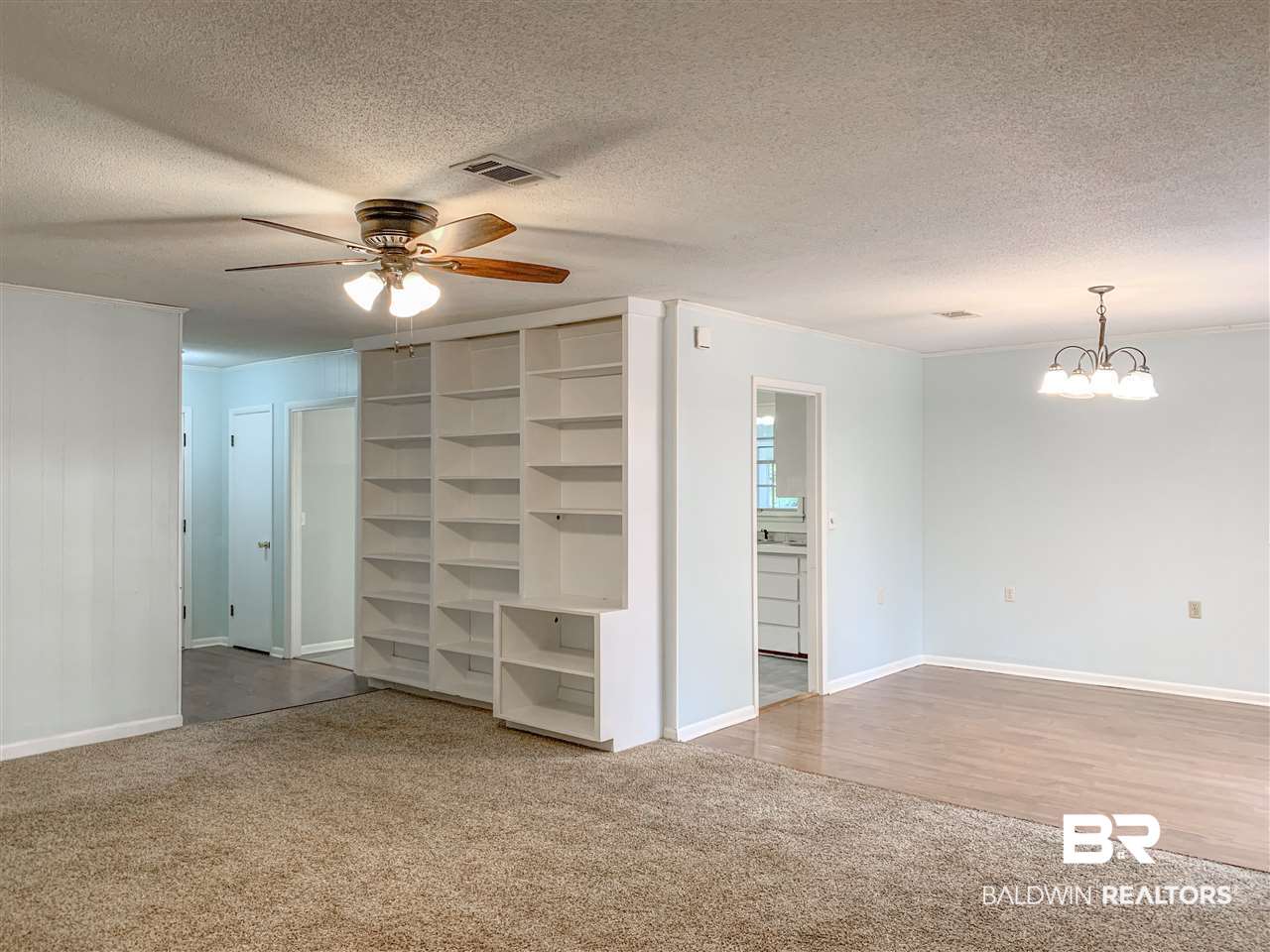 408 West Berry Avenue Foley, AL 36535 - Photo 4 of 35