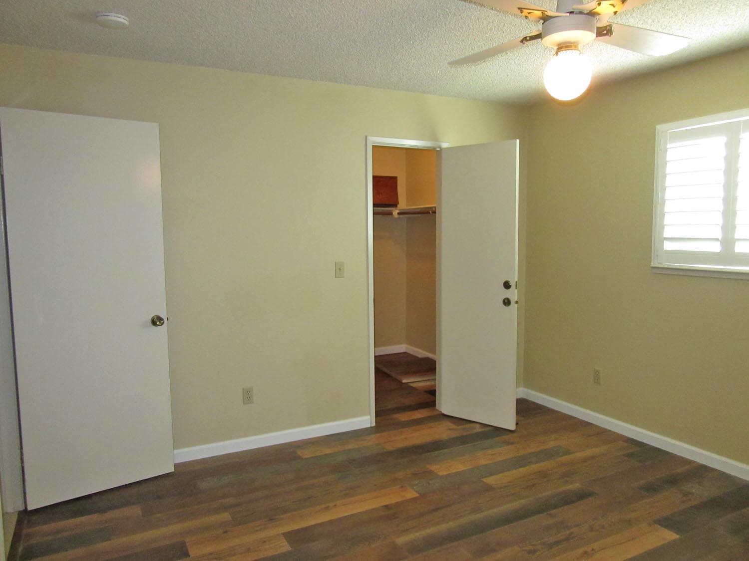 3733 Longbridge Drive Modesto, CA 95356 - Photo 8 of 19 Primary Bedroom