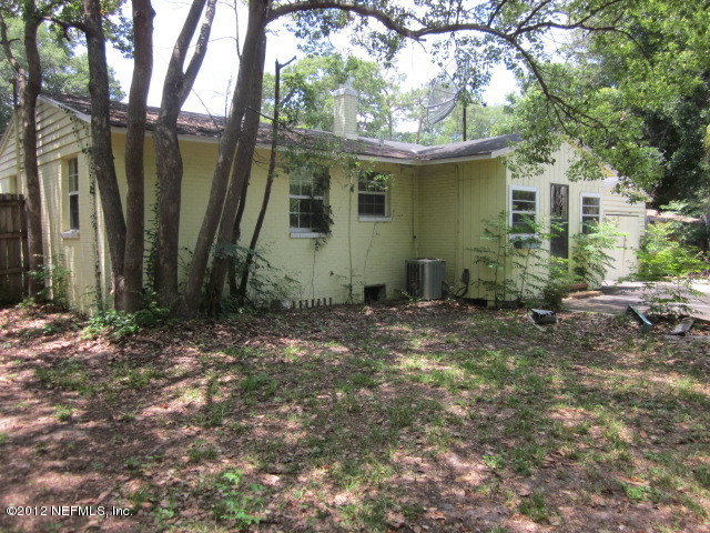 205 Sapelo Road Jacksonville, FL 32216 - Photo 2 of 5 back