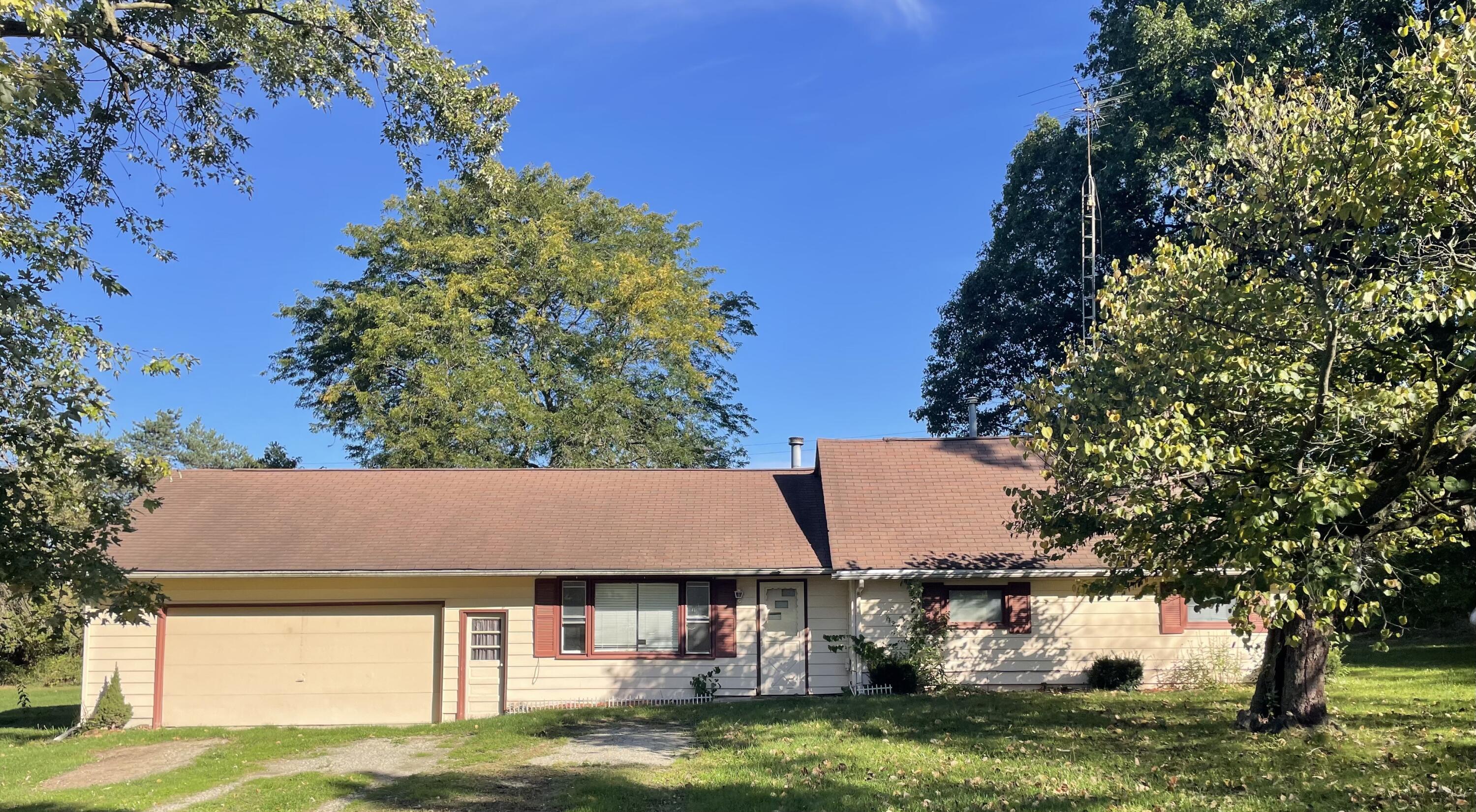 12510 Burmeister Road Manchester, MI 48158 - Photo 1 of 31 Front Exterior