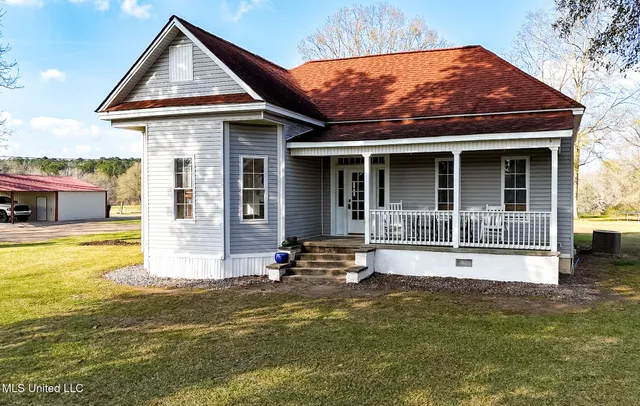 $208,000 | 1091 Martin Road, Summit, MS 39666