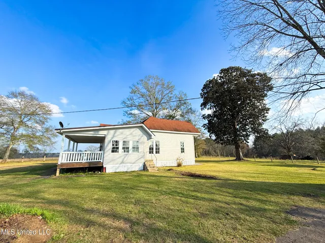 $208,000 | 1091 Martin Road, Summit, MS 39666