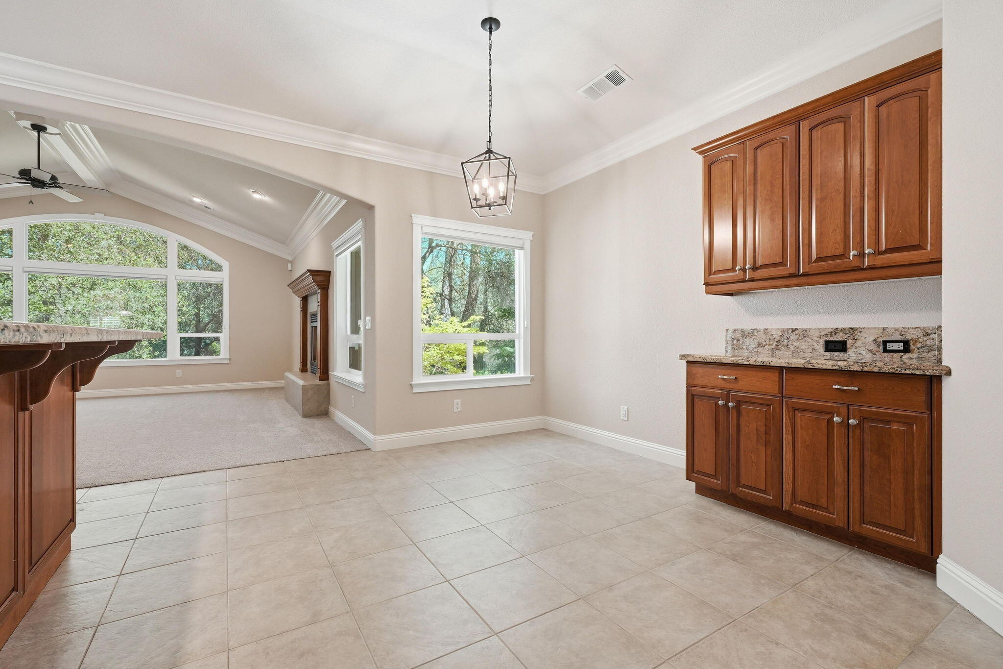 13457 Tierra Heights Road Redding, CA 96003 - Photo 21 of 56 21-web-or-mls-IMG-21