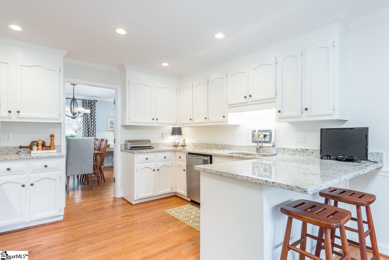 207 Lytle Street Greer, SC 29650 - Photo 5 of 30 Gallery Image 5