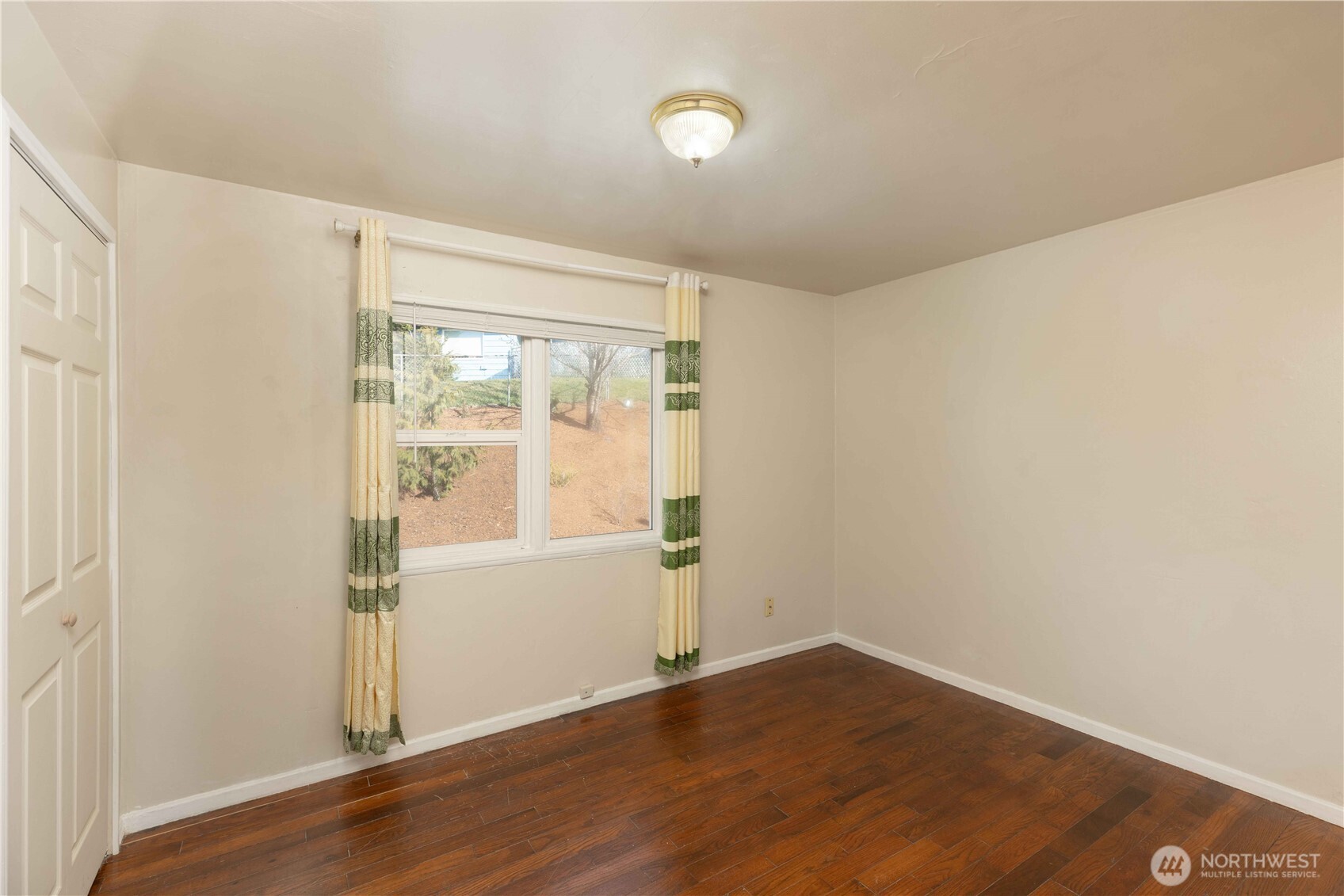 119 Elm Street, Unit A B Bremerton, WA 98310 - Photo 23 of 37