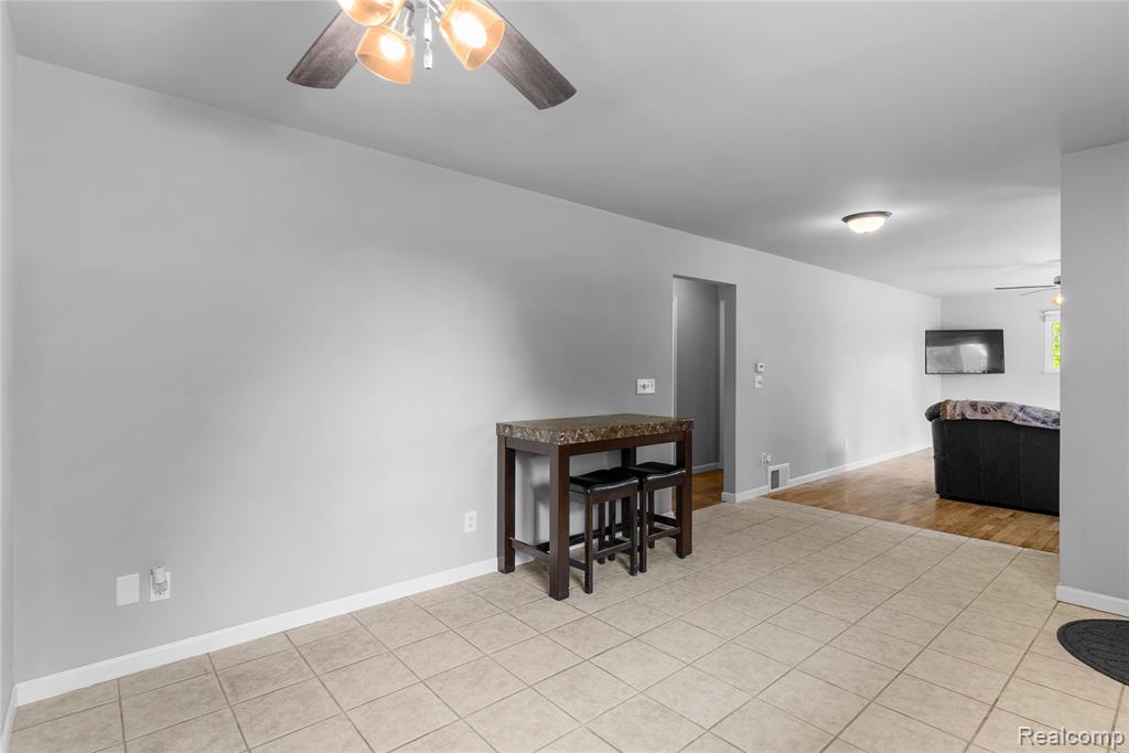 7284 Fostoria Road Mayville, MI 48744 - Photo 14 of 30 Gallery Image 14