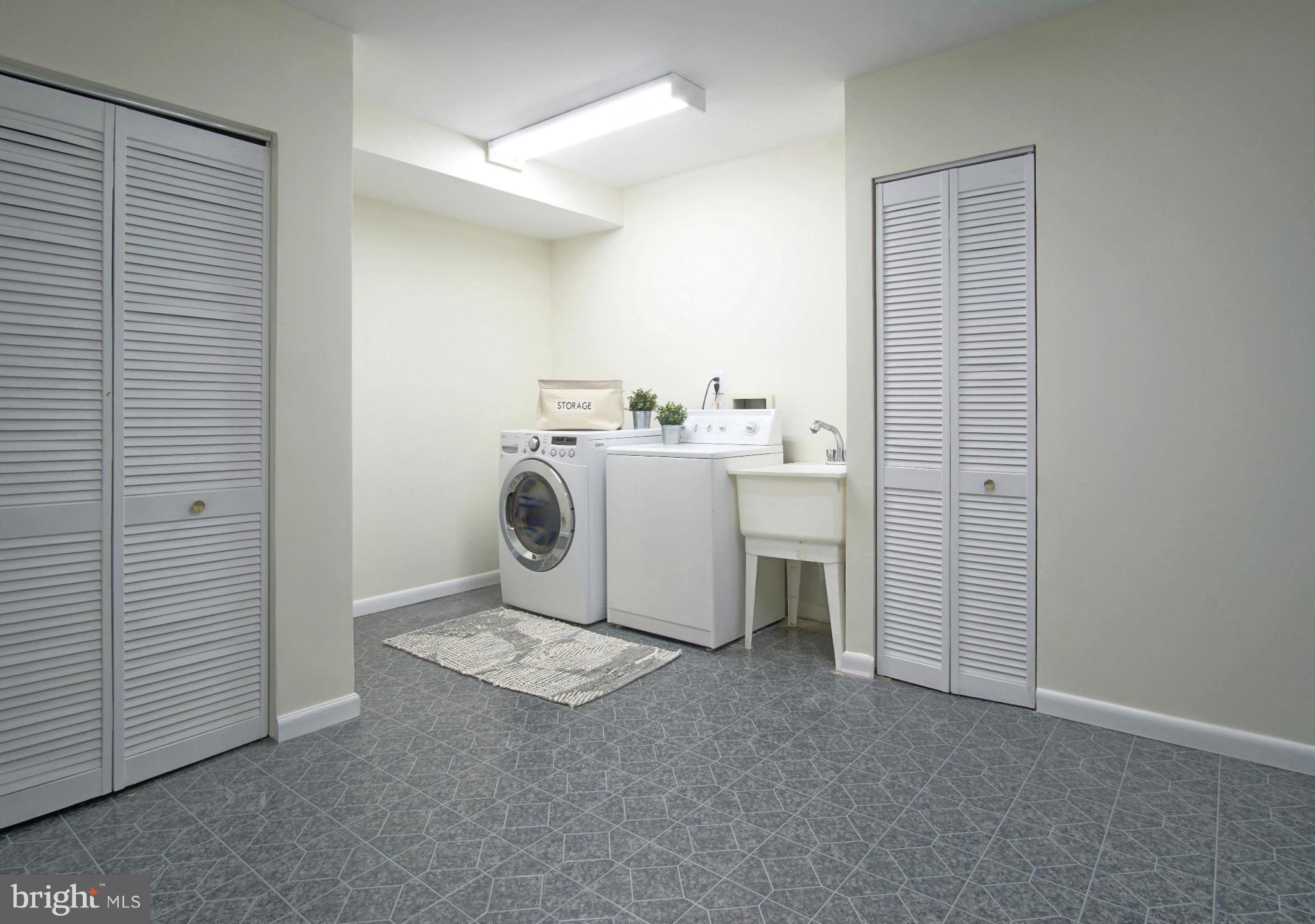 2021 Swans Neck Way Reston, VA 20191 - Photo 23 of 29 Extremely Spacious Laundry