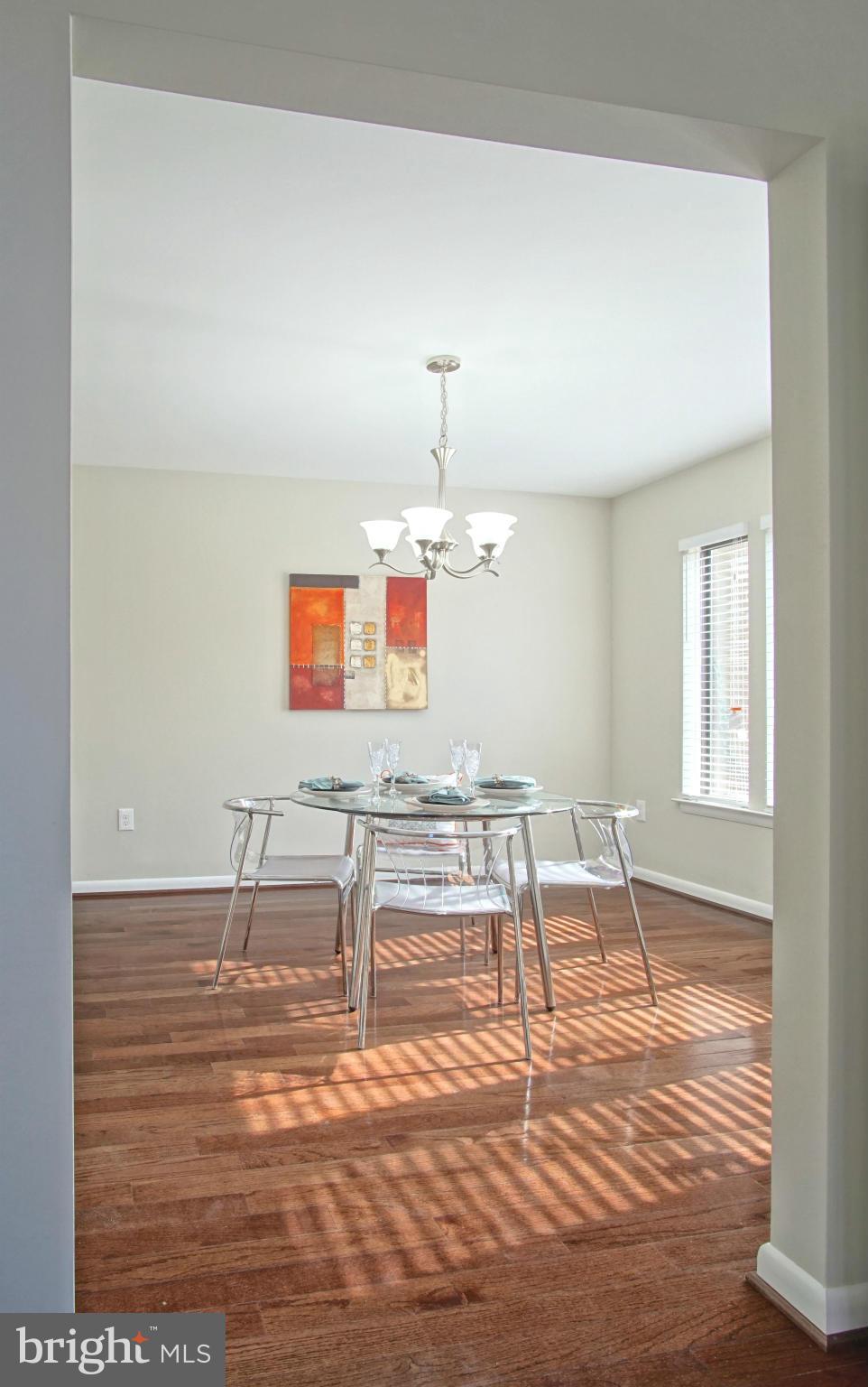 2021 Swans Neck Way Reston, VA 20191 - Photo 4 of 29 Dining Room