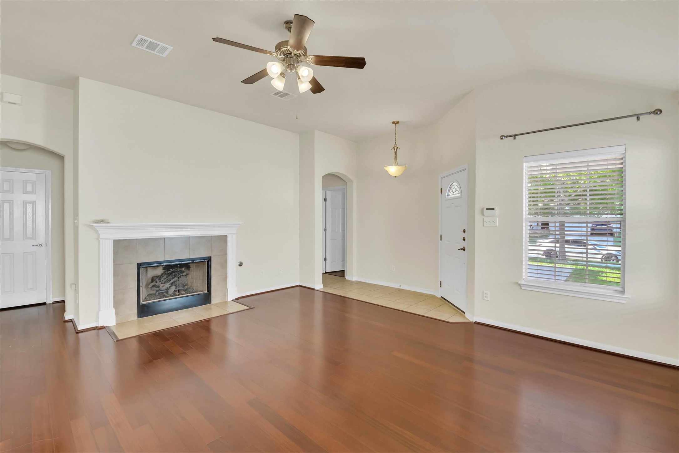 18420 Masi Loop Pflugerville, TX 78660 - Photo 6 of 33