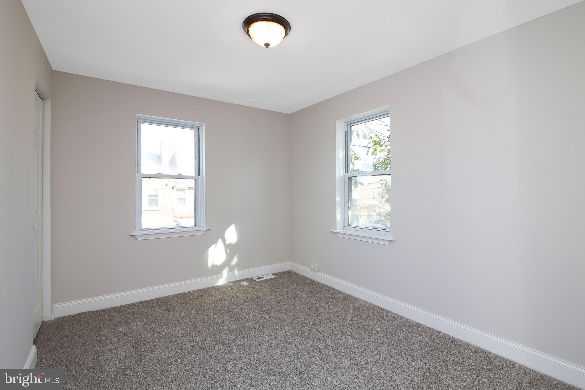 1026 Niagara Road Camden, NJ 08104 - Photo 13 of 28 Gallery Image 13