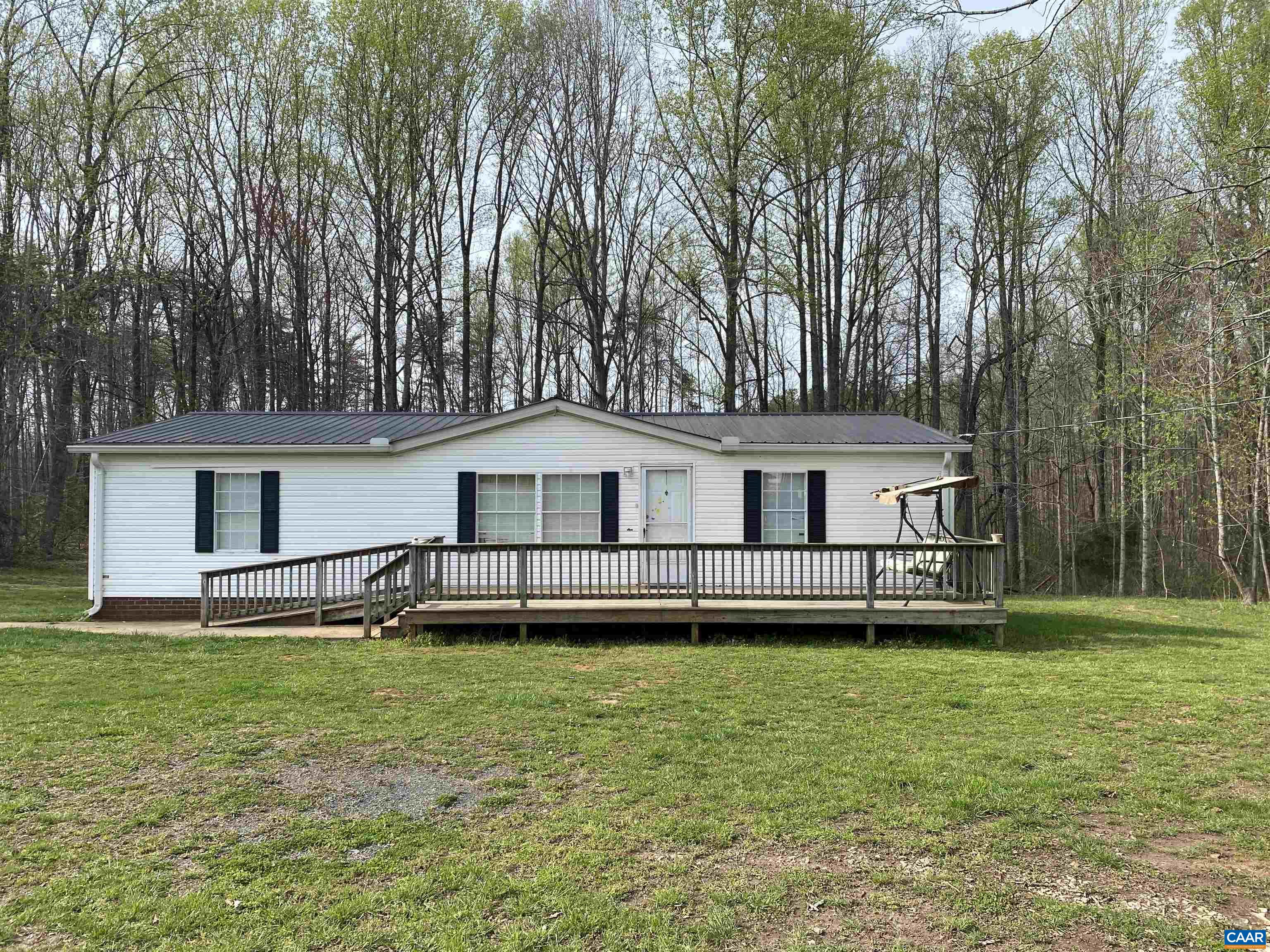 2225 Cartersville Road New Canton, VA 23123 - Photo 2 of 10 Gallery Image 2