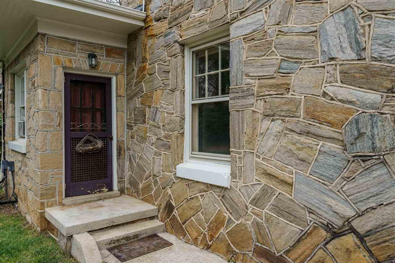 2415 Fairview Road Raleigh, NC 27608 - Photo 17 of 24 Side Apartment Entrance