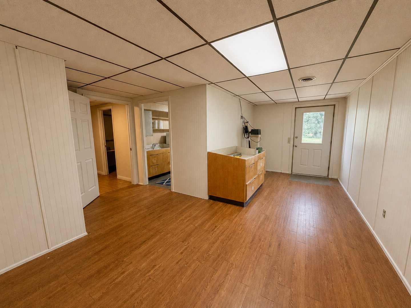 5996 South US 45 Road Metropolis, IL 62960 - Photo 30 of 41 a view of empty room with wooden floor